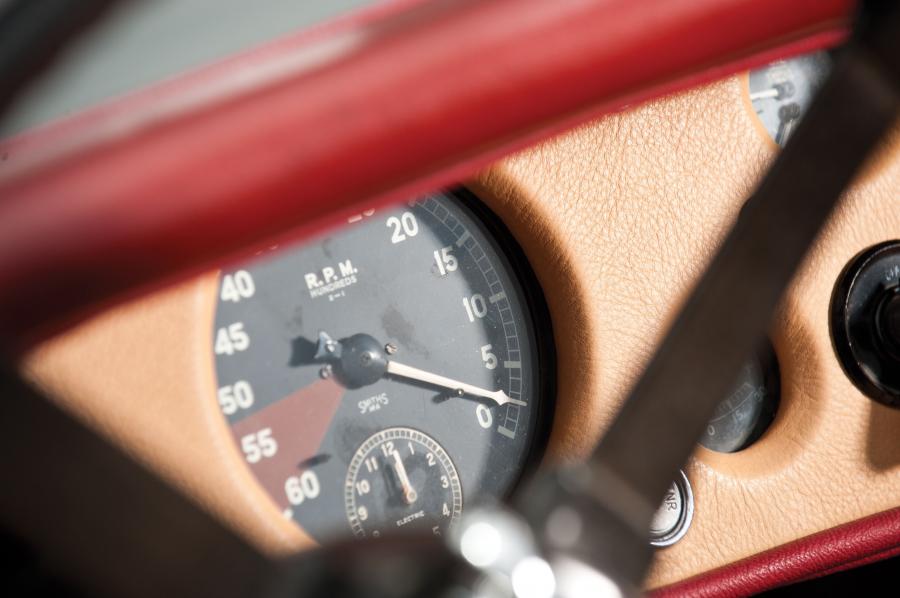  Jaguar XK120 SE Roadster 1953 года  (фото 14 из 27)